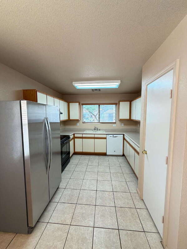 3937 S Illinois St Chandler, AZ 85248 photo 3