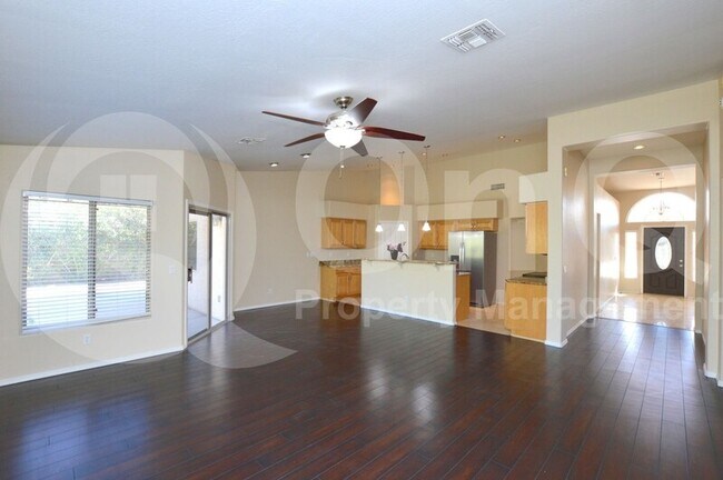 598 W Jasper Dr Gilbert, AZ 85233 photo 5