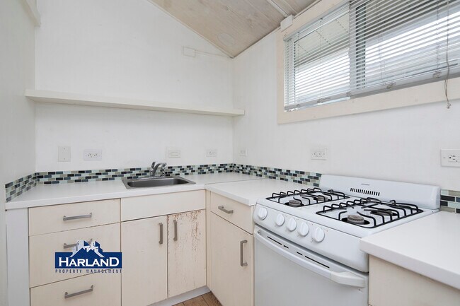 6258-62645 Stanley Ave San Diego, CA 92115 photo 3