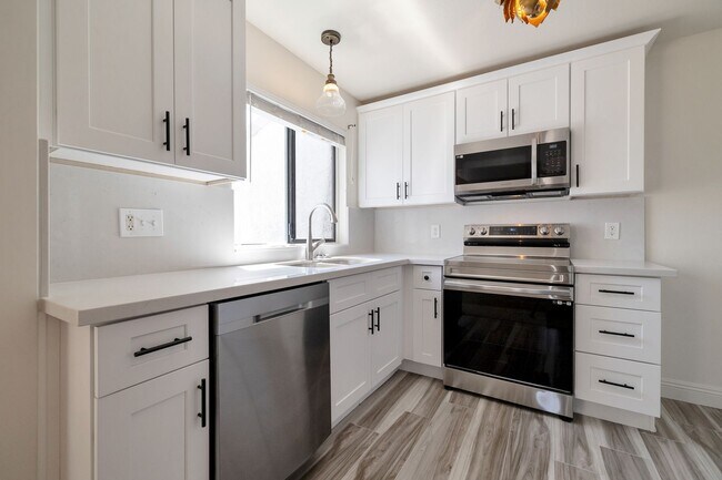 10115 E Mountain View Rd Scottsdale, AZ 85258 photo 5