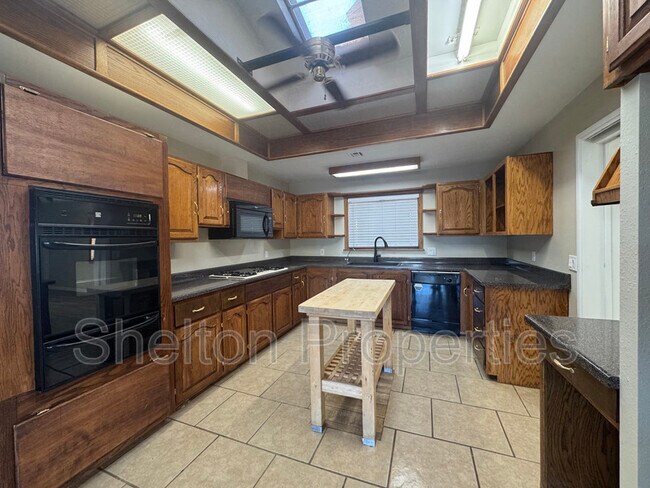 2910 N 193rd Ave Litchfield Park, AZ 85340 photo 3