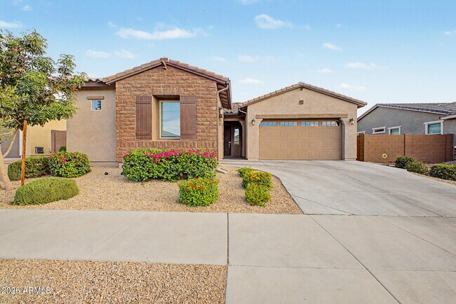 3825 W Buist Ave Phoenix, AZ 85339 photo 4