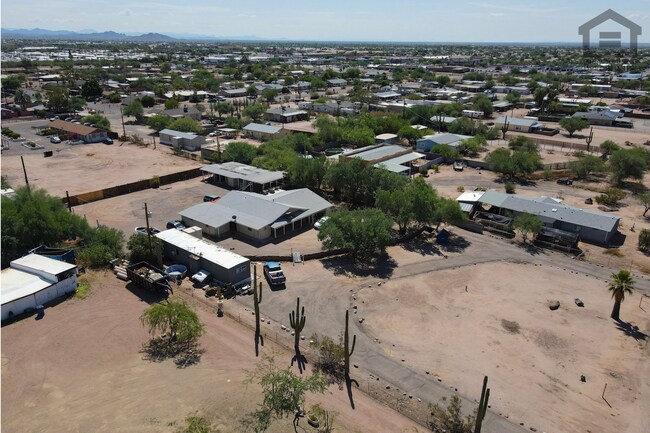 535 N Gold Dr Apache Junction, AZ 85120 photo 5