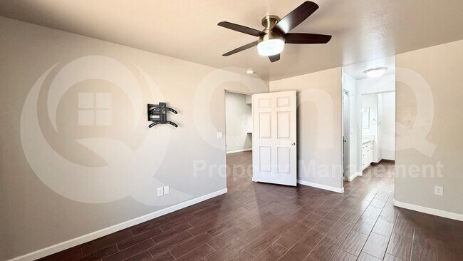 1414 E Grovers Ave Phoenix, AZ 85022 photo 5