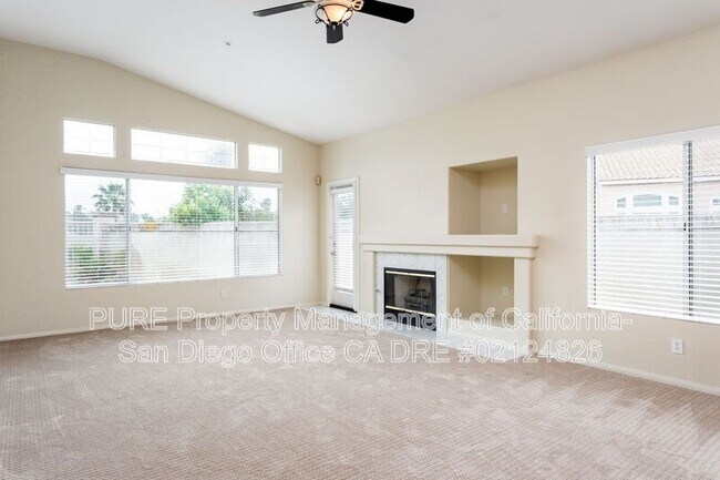 2389 Rock View Glen Escondido, CA 92026 photo 4