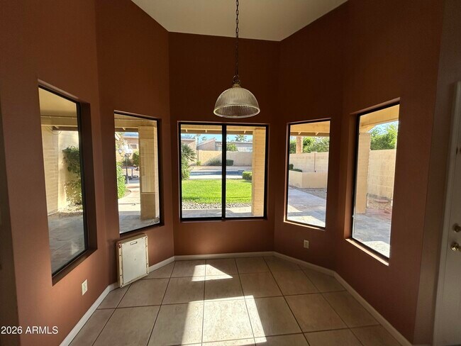 9274 E Corrine Dr Scottsdale, AZ 85260 photo 5