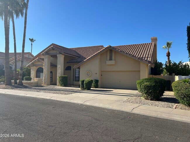 9274 E Corrine Dr Scottsdale, AZ 85260 photo 2