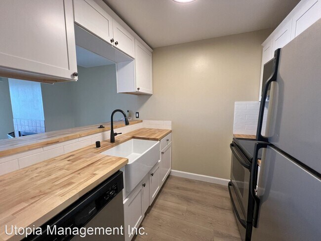3259 Bramson Pl San Diego, CA 92104