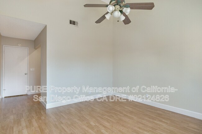 431 Nantucket Glen Escondido, CA 92027 photo 5