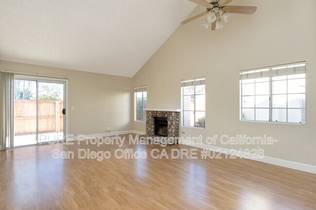 431 Nantucket Glen Escondido, CA 92027 photo 3