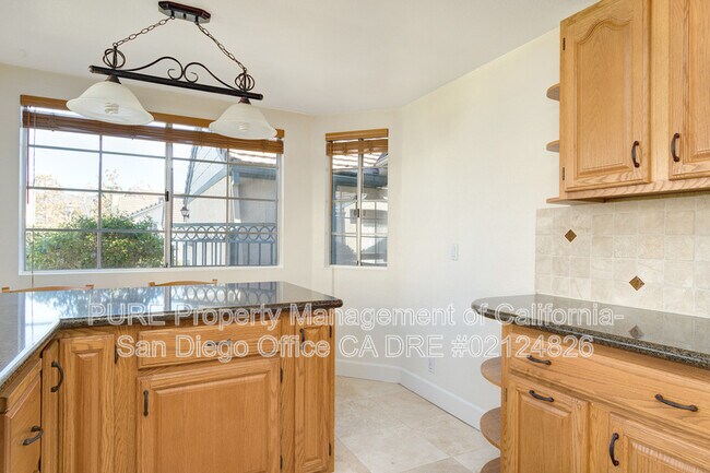 431 Nantucket Glen Escondido, CA 92027 photo 4