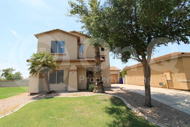 2020 N Holguin Way Chandler, AZ 85225 photo 2