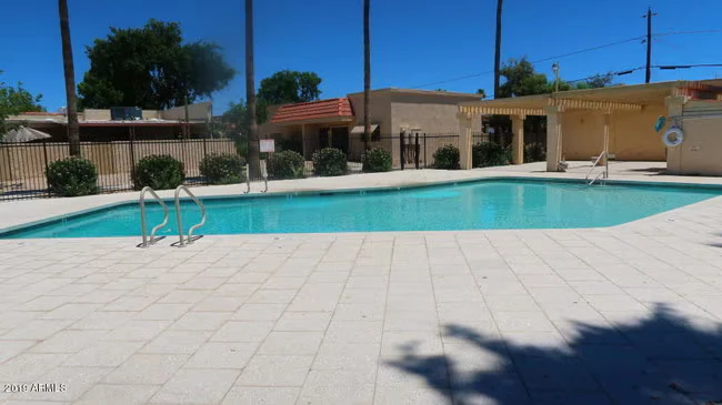 17228 N 16th Dr Phoenix, AZ 85023 photo 2