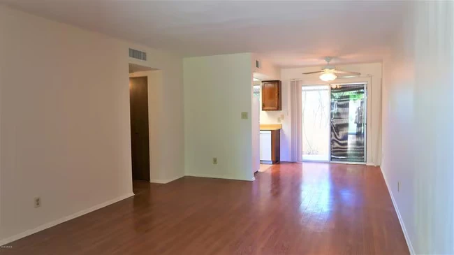 17228 N 16th Dr Phoenix, AZ 85023 photo 4