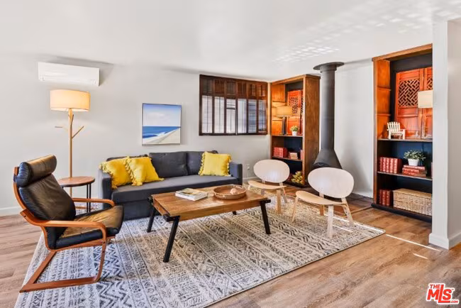 12784 Via Cortina Del Mar, CA 92014