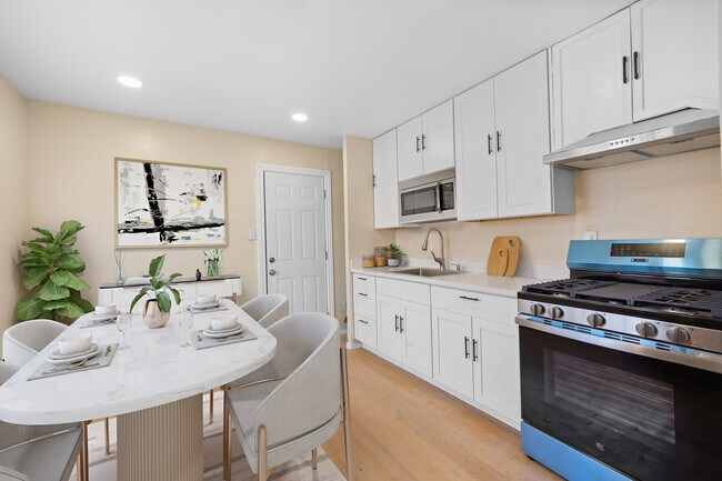 437 Duboce Ave photo 5