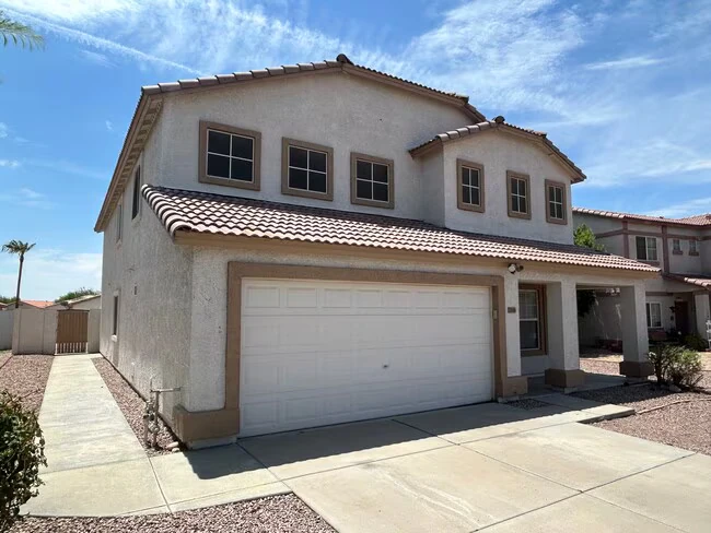 7399 W Solano Dr S Glendale, AZ 85303 photo 3