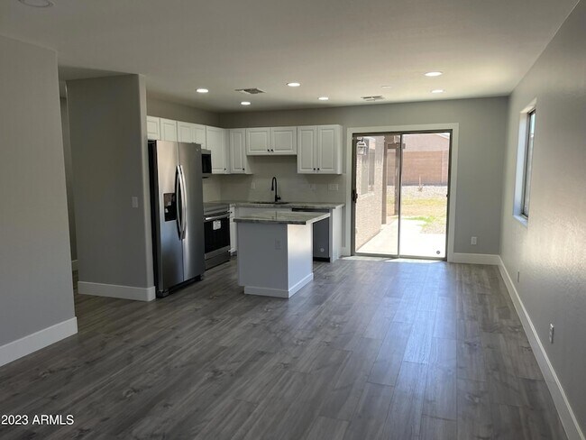 1731 E Jeanne Ln San Tan Valley, AZ 85140 photo 3