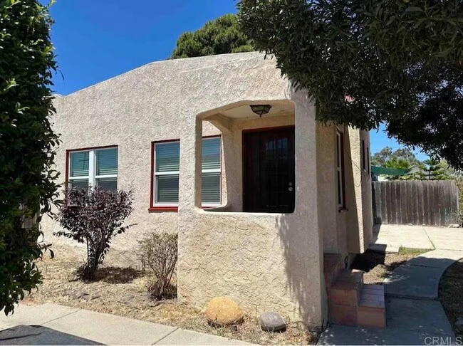 1944 32nd St San Diego, CA 92102 photo 2