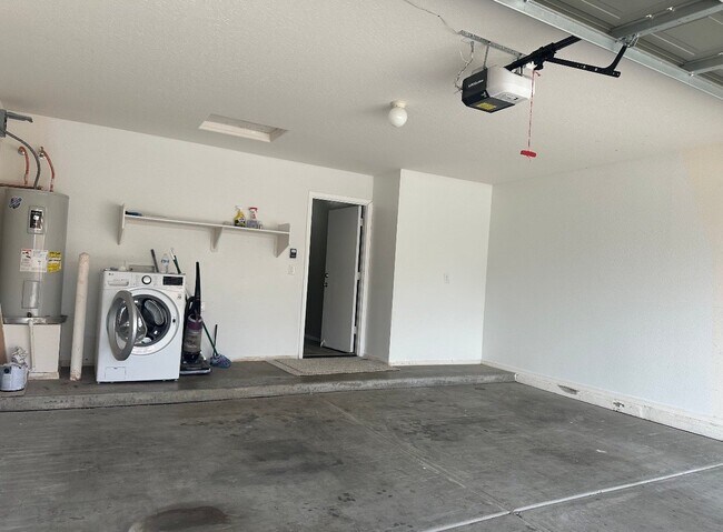 1004 S 226th Ave Buckeye, AZ 85326 photo 4