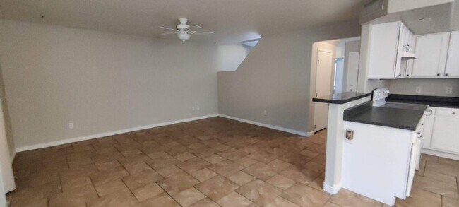 1385 E Betsy Ln Gilbert, AZ 85296 photo 5