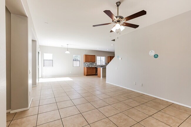 8423 W Vernon Ave Phoenix, AZ 85037 photo 5