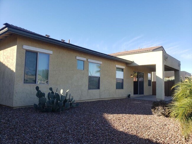760 E Indian Wells Pl photo 3