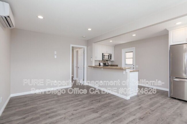 4637 Wilson Ave San Diego, CA 92116 photo 2