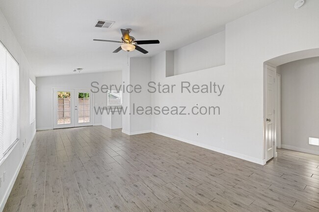5005 W Tonto Rd Glendale, AZ 85308 photo 4