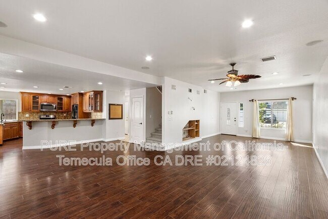 30304 Stargazer Way Murrieta, CA 92563 photo 4
