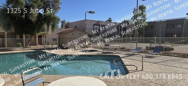 1325 S Judd St Tempe, AZ 85281 photo 4