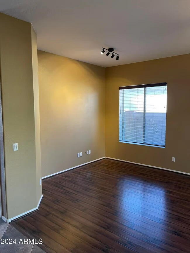 871 W Cherrywood Dr Chandler, AZ 85248 photo 5