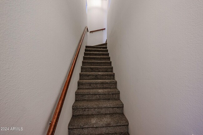 4644 N 22nd St Phoenix, AZ 85016 photo 5