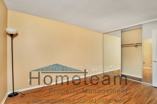 3030 Suncrest Dr San Diego, CA 92116 photo 2