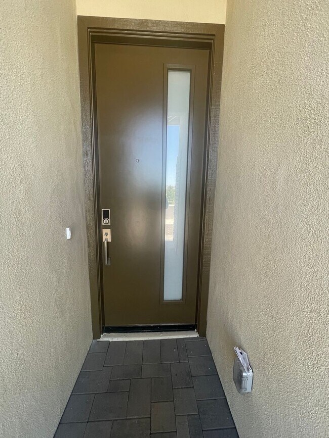 21553 N 102nd Dr Peoria, AZ 85382 photo 3