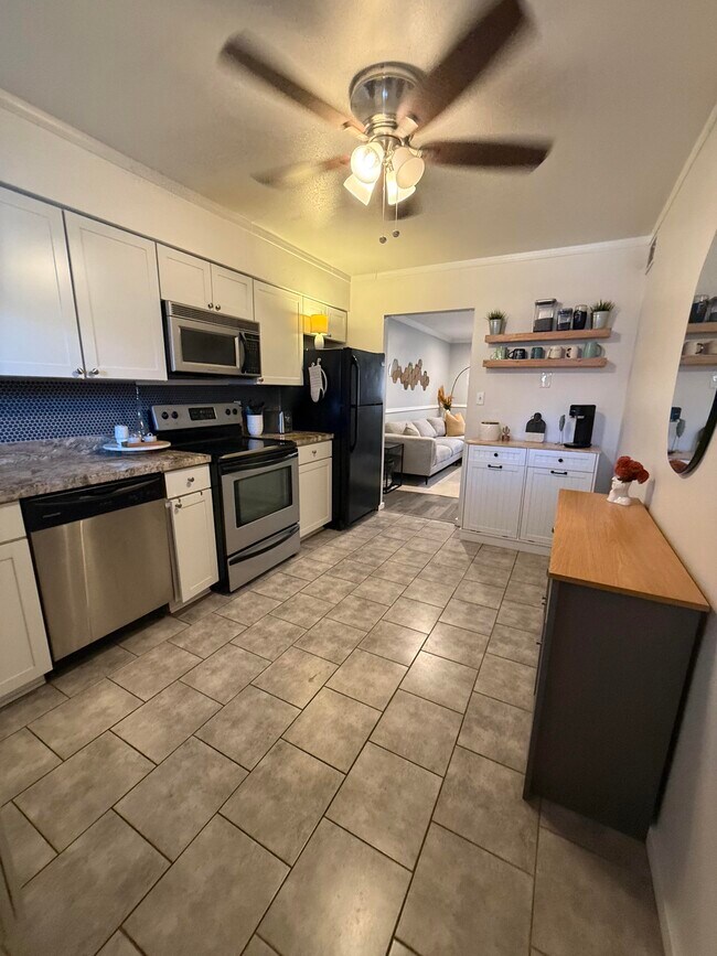 4426 N 28th St Phoenix, AZ 85016 photo 5