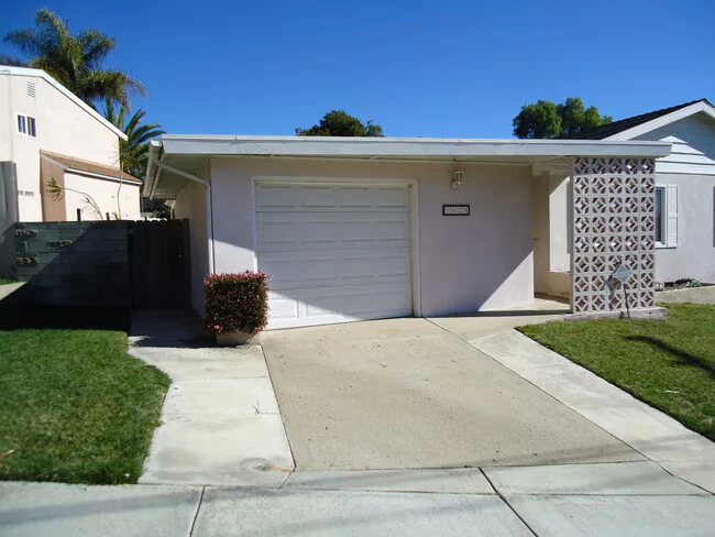 1629 Linbrook Dr San Diego, CA 92111 photo 3