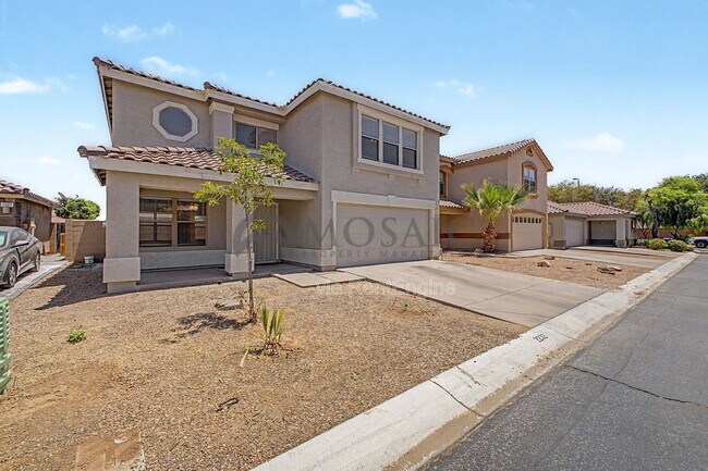 2232 E Spruce Dr Chandler, AZ 85286 photo 3