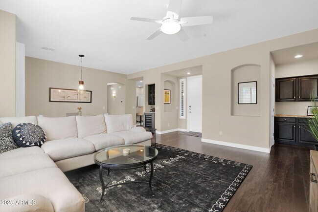 19550 N Grayhawk Dr Scottsdale, AZ 85255 photo 4