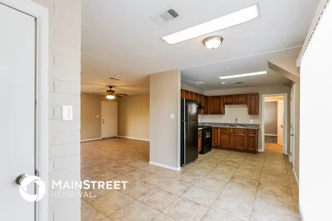 5534 W Weldon Ave Phoenix, AZ 85031 photo 5
