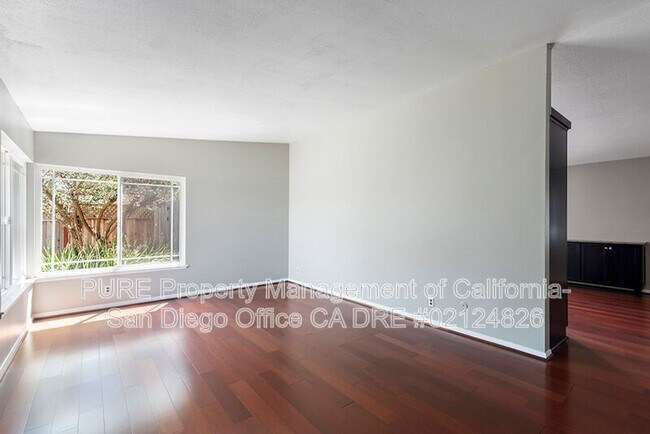 8209 Calle Del Humo San Diego, CA 92126 photo 5