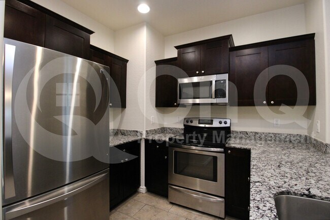854 S San Marcos Dr Apache Junction, AZ 85120 photo 3