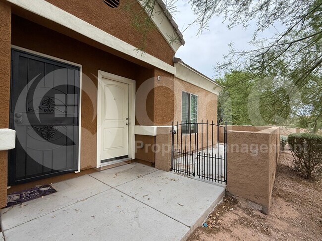 854 S San Marcos Dr Apache Junction, AZ 85120 photo 2