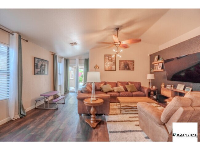 3321 E Blackhawk Dr Phoenix, AZ 85050 photo 4