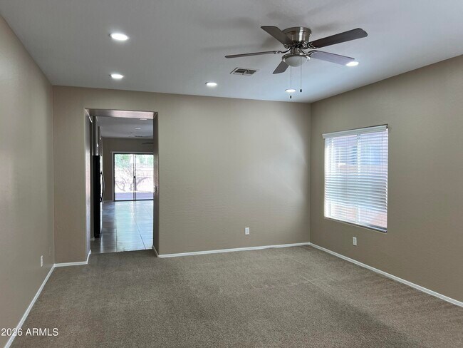 2381 N Monticello Dr Florence, AZ 85132 photo 3