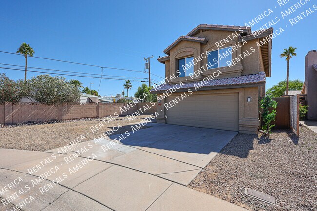 15847 North 32nd Place, Phoenix, AZ 85032 photo 2