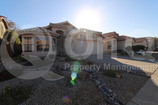 1221 W Jeanine Dr Tempe, AZ 85284 photo 2