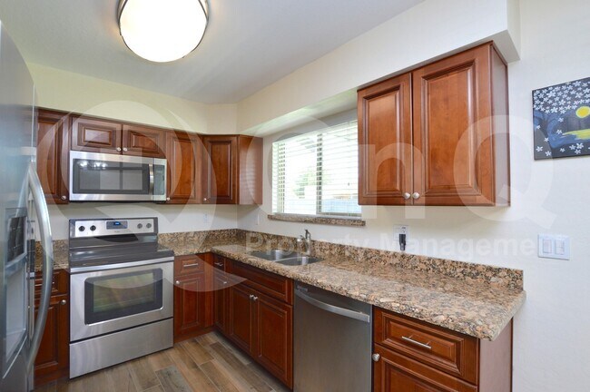 729 E Laredo St Chandler, AZ 85225 photo 4