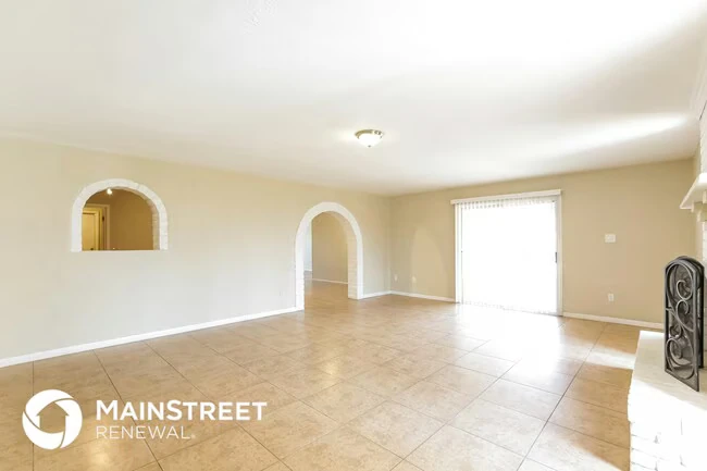 5311 W Holly St Phoenix, AZ 85035 photo 4