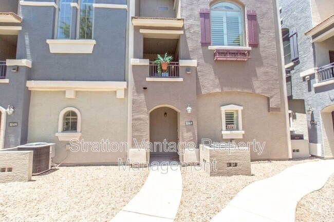 2401 E Rio Salado Pky Tempe, AZ 85288 photo 2
